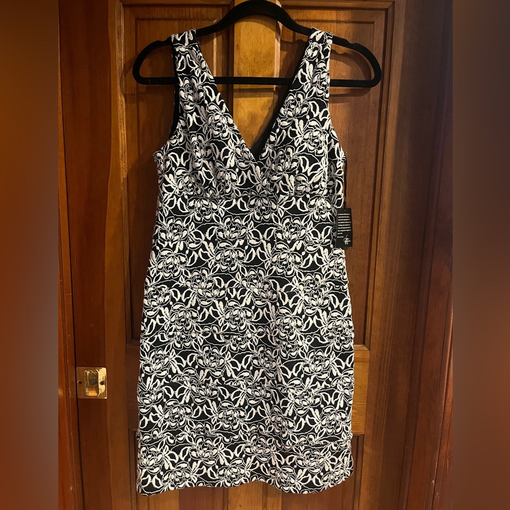 Valerie Bertinelli Dress